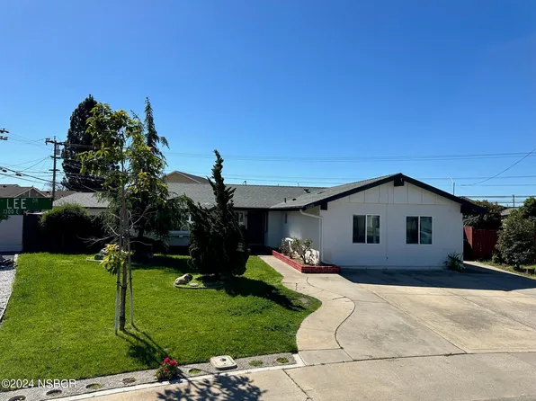 1320 E Lee Dr, Santa Maria, CA 93454