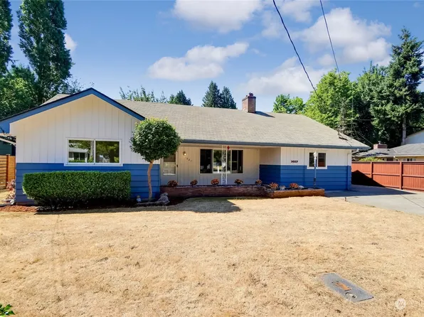 3027 S 224th Street, Des Moines, WA 98198