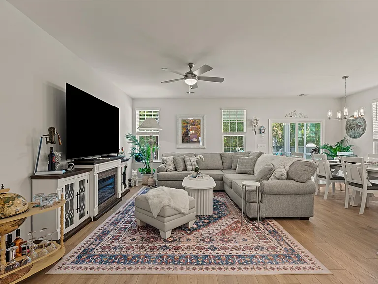 106 Baneberry Ln — Photo 18