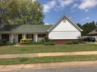 10752 Ridgefield Dr, Olive Branch, MS 38654