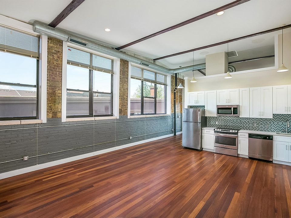 1st image of 3421 Richmond St APT 201