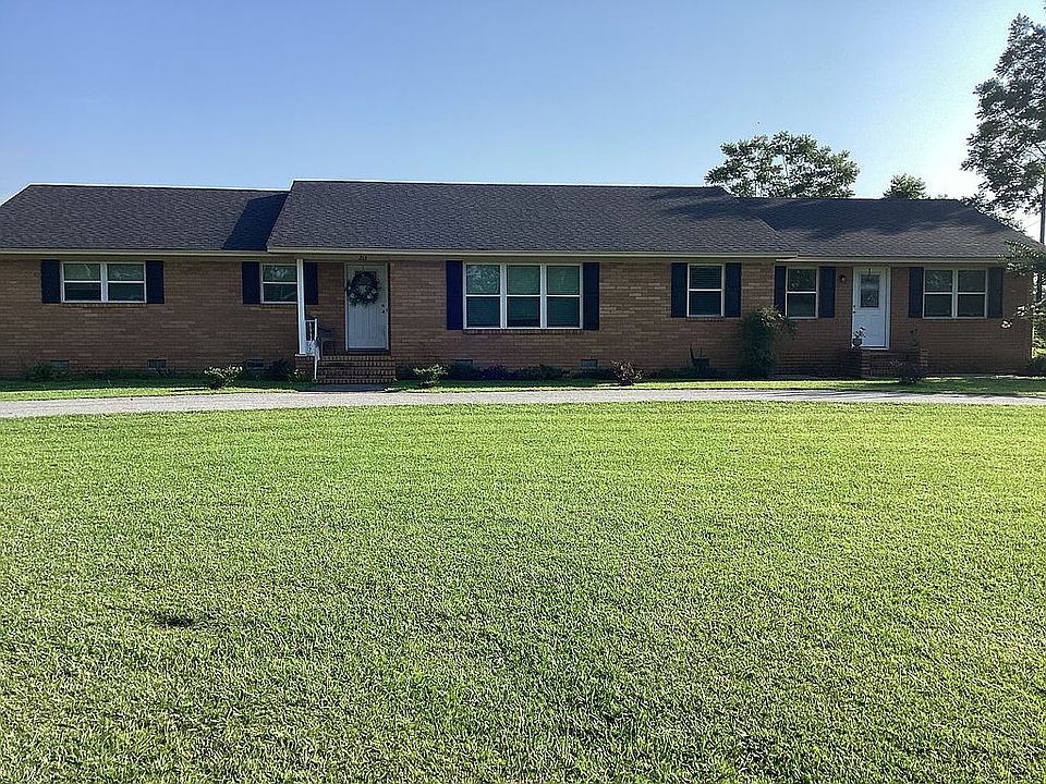 2nd image of 213 Osbon Mills Rd