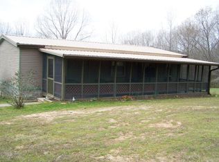 565 Point Pleasant Rd, Buchanan, TN 38222