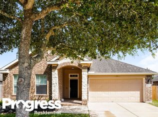4043 Basswood Dr, Dickinson, TX 77539