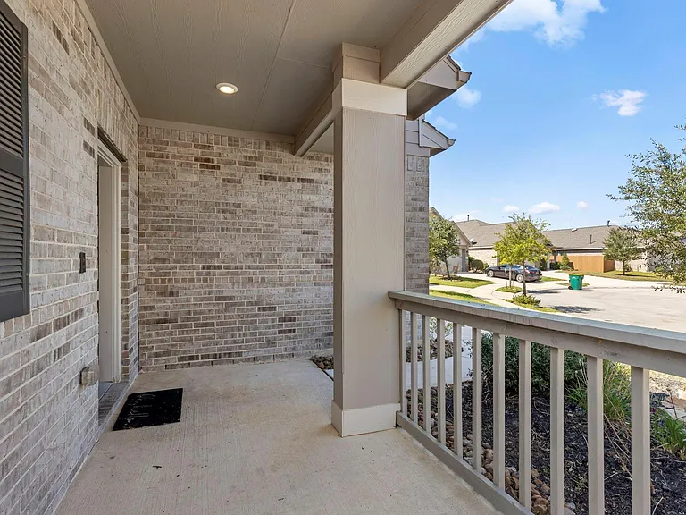 28068 Dove Chase Dr — Photo 4