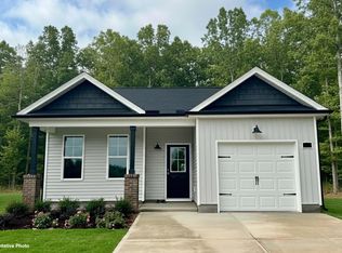 60 W Coulter Ct, Selma, NC 27576