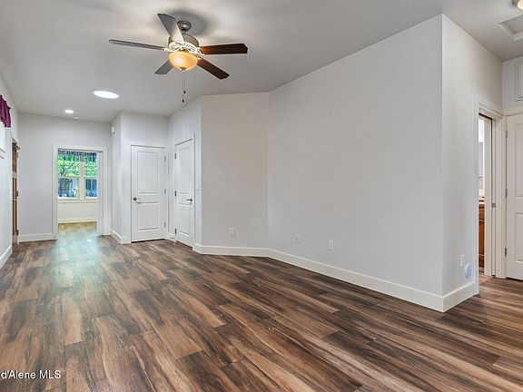 5th image of 4430 N Meadow Ranch Ave