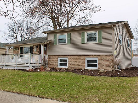 2nd image of 5633 Albert Dr