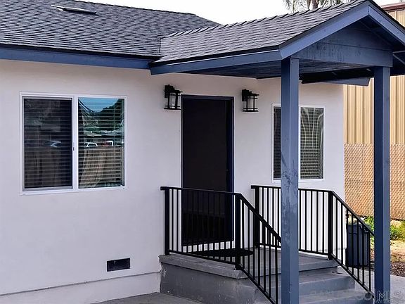 4th image of 8836 Valencia St