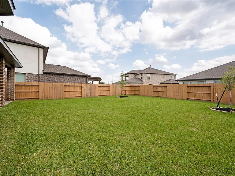 3834 Supremes Trl — Photo 35