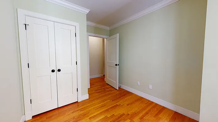 Rented by Compass | media 31