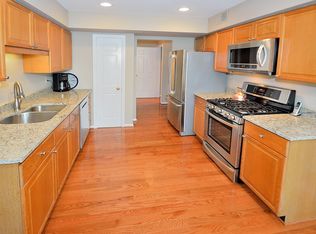 6306 Walkers Croft Way, Alexandria, VA 22315