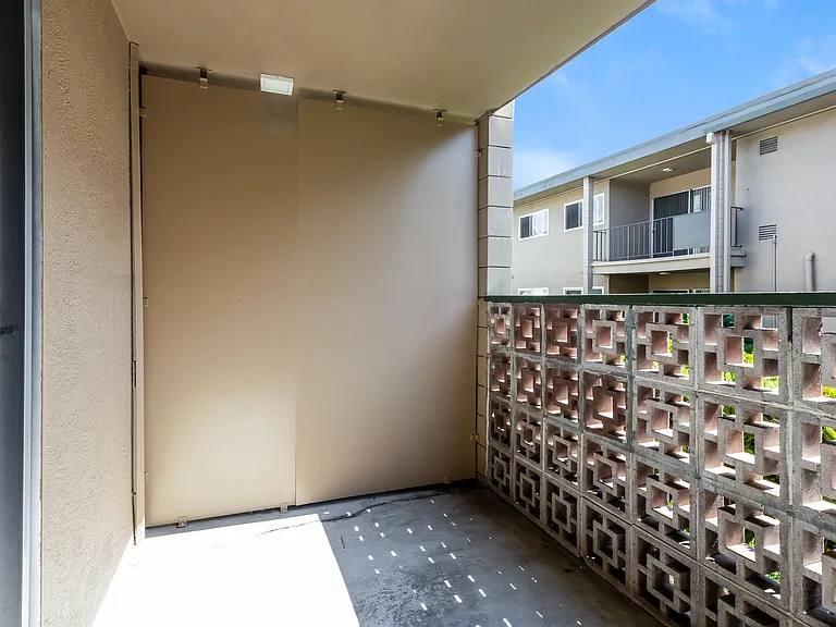 BALCONY - Angle #1
*All bedrooms have carpet. Carpet color may vary slightly from apartment to apartment.
