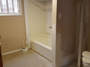 812 S 23rd St, New Castle, IN 47362