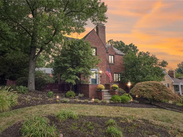 489 Parkview Dr, Pittsburgh, PA 15243