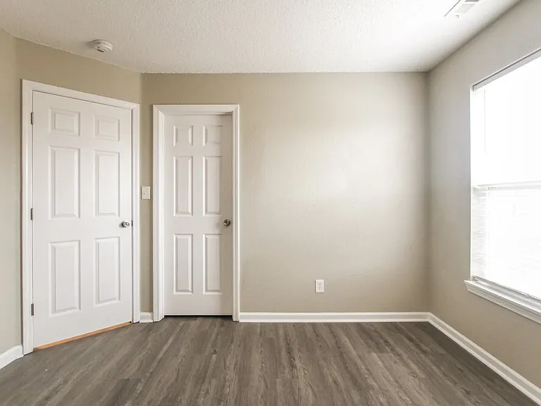 607 Sweet Creek Dr — Photo 17