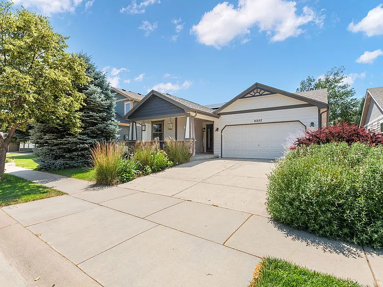 2257 Forecastle Dr — Photo 1