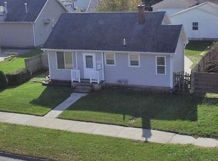 1016 Williston Ave, Waterloo, IA 50702