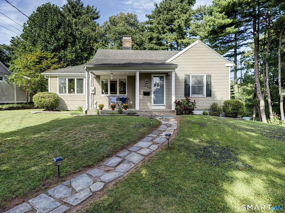 1st image of 226 Percival Avenue