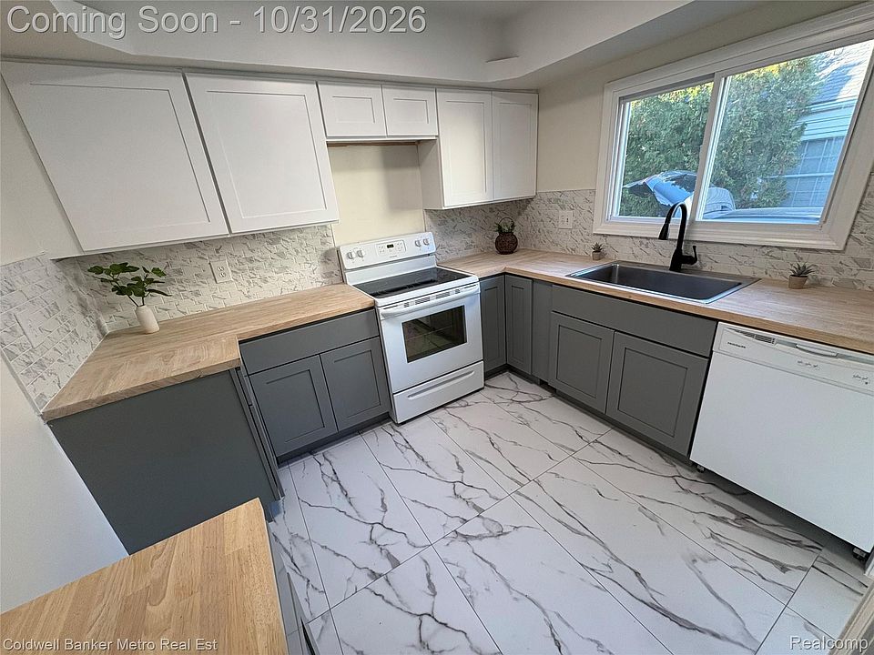 1010 Canterbury Dr, photo 14