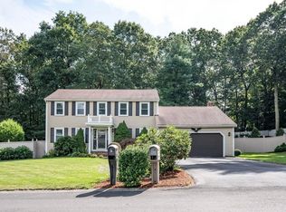 70 Erin Rd, Taunton, MA 02780