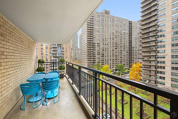 Sold by Halstead Real Estate | media 20