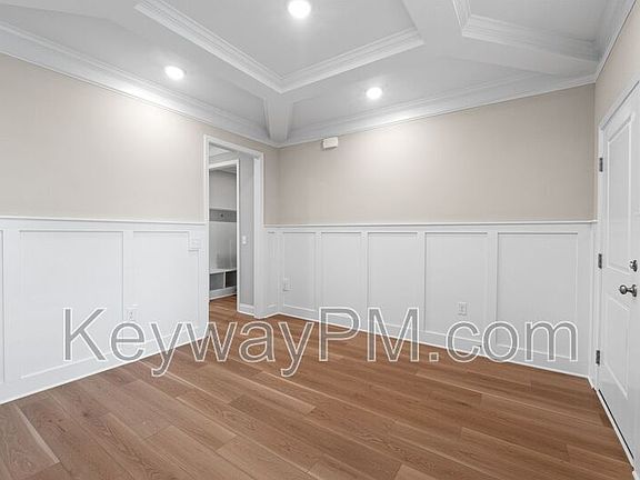 5th image of 541 Yuma Ln
