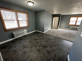 326 S 1st St #B, Evansville, WI 53536