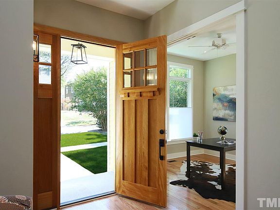 3rd image of 215 Northwood Cir