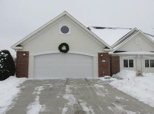 3205 Longbow Ct, Grand Forks, ND 58203