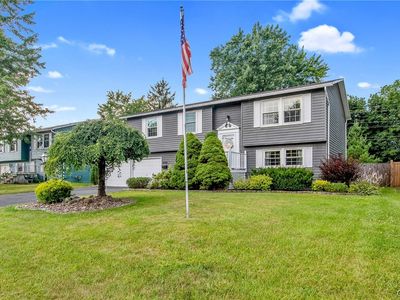 6919 Thomas Dr, Liverpool, NY, 13088