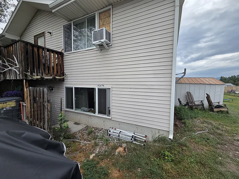16479 Frontage Rd #B — Photo 1