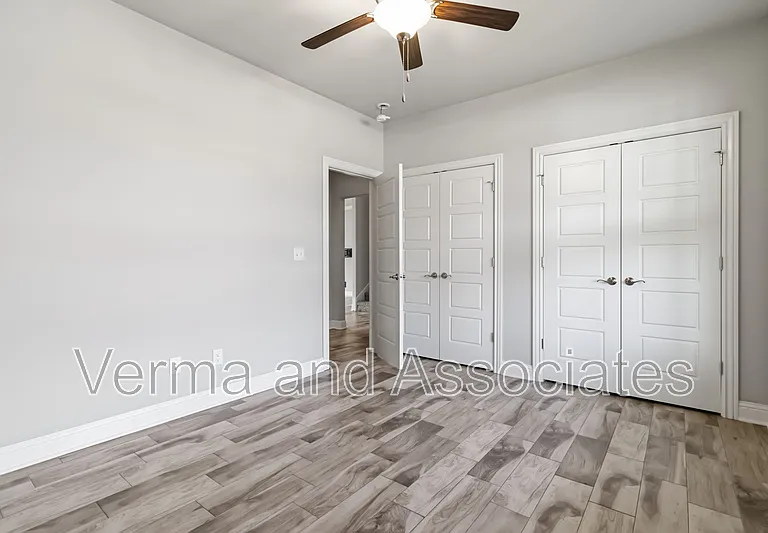 931 E Skyline Loop — Photo 34