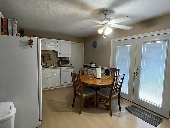 5th image of 2 Terence Dr