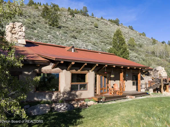 3011 Canyon Crest Dr, Victor, ID 83455