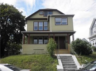 451 Gurdon St #1, Bridgeport, CT 06606