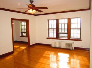 1038 Sterling Ave #303, Flossmoor, IL 60422