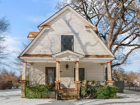 540 W Park St, Olathe, KS 66061