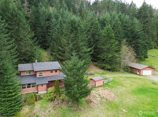 2904 Black Diamond Rd, Port Angeles, WA 98363