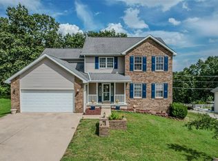 104 Ridgeview Dr, Saint Robert, MO 65584