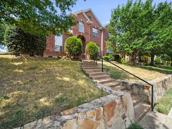 1302 Lakebreeze Dr, Garland, TX 75043