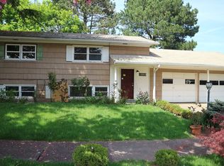 18909 SE Grant St, Portland, OR 97233