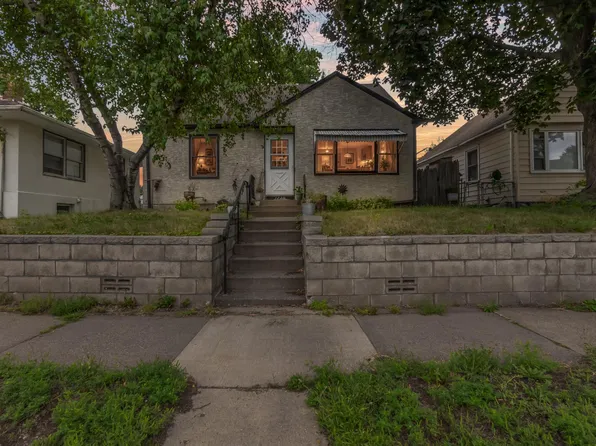 1229 7th St E, Saint Paul, MN 55106