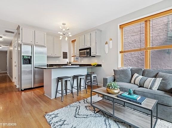 2nd image of 1875 N Winnebago Ave #2