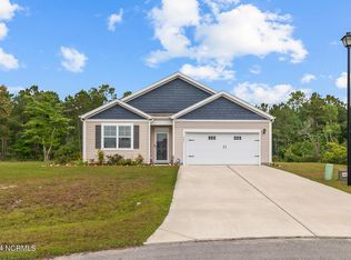 443 Perch Ln, Peletier, NC 28584