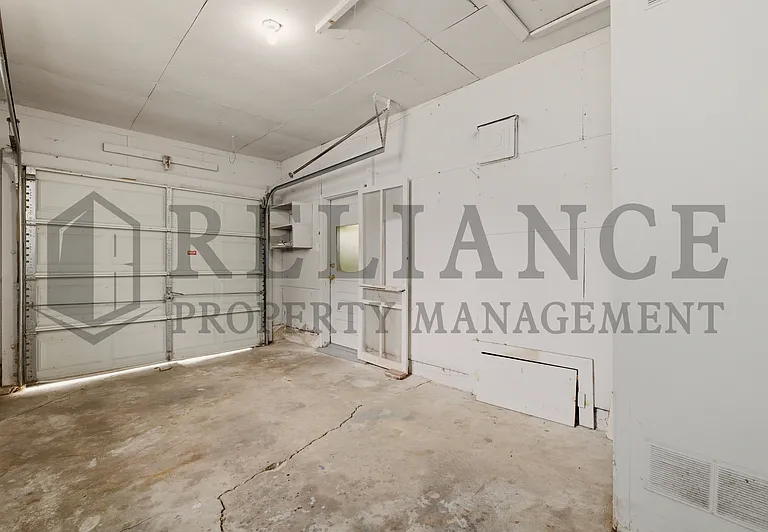 1458 N Old Manor Rd — Photo 30