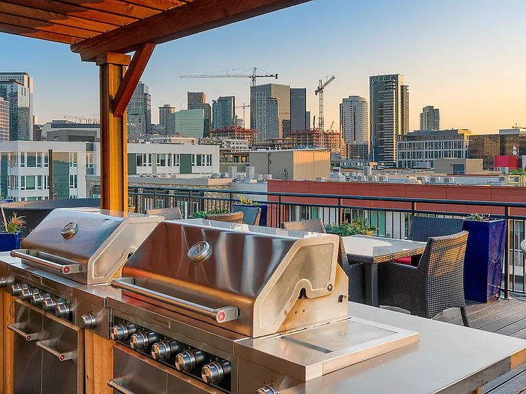 The Cairns — Photo 7