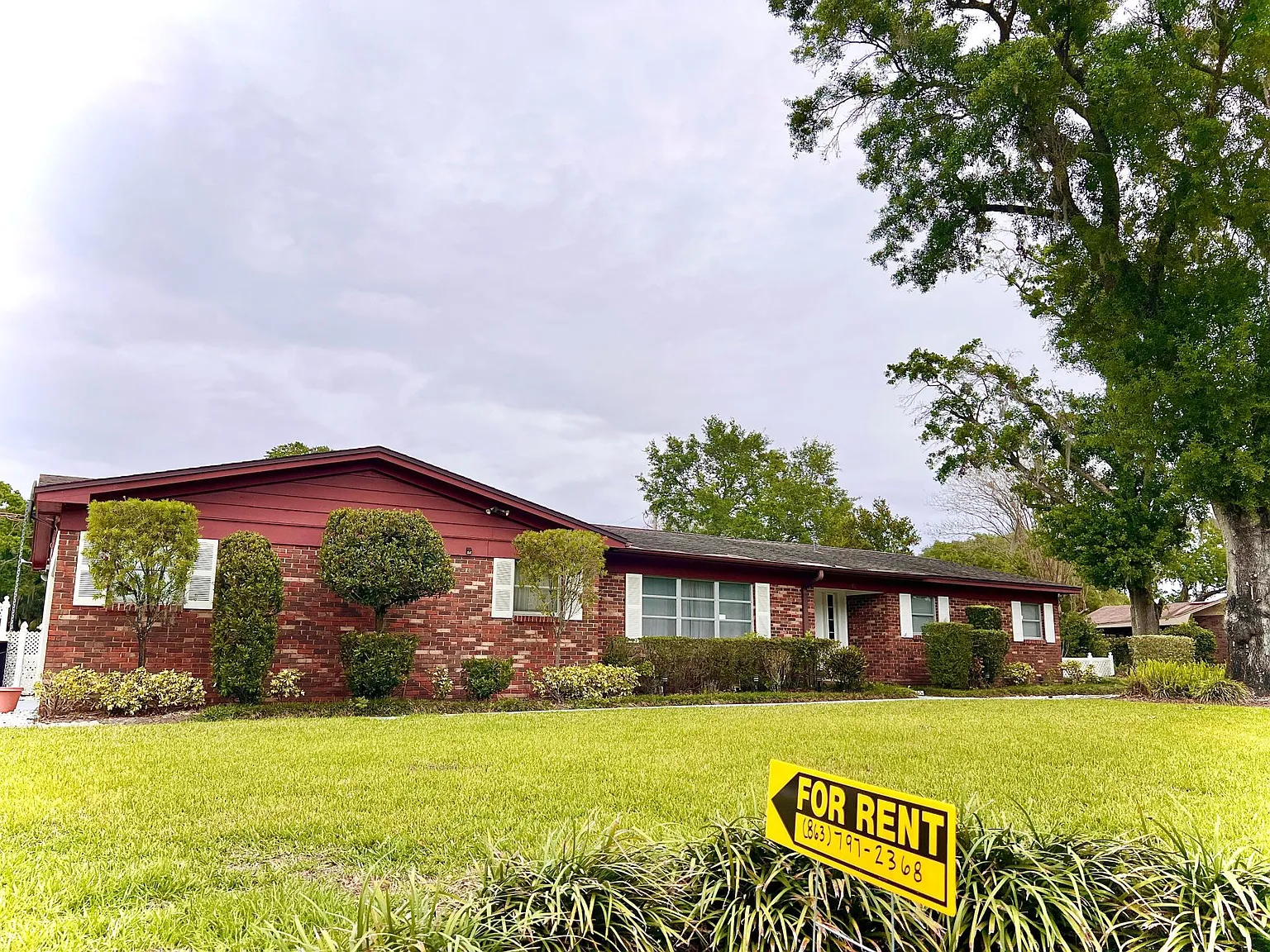 3 bed, 1944 sqft, $2,500 — Photo 1