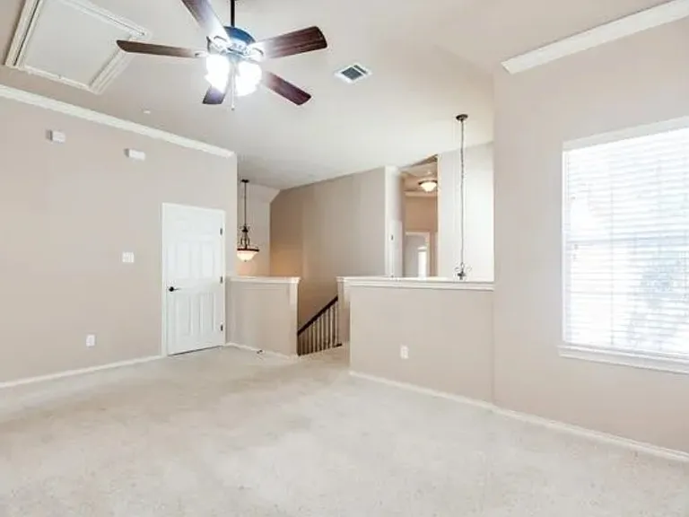 188 Milan St — Photo 2