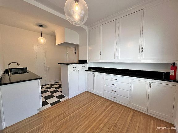 2nd image of 1980 Jefferson St #104